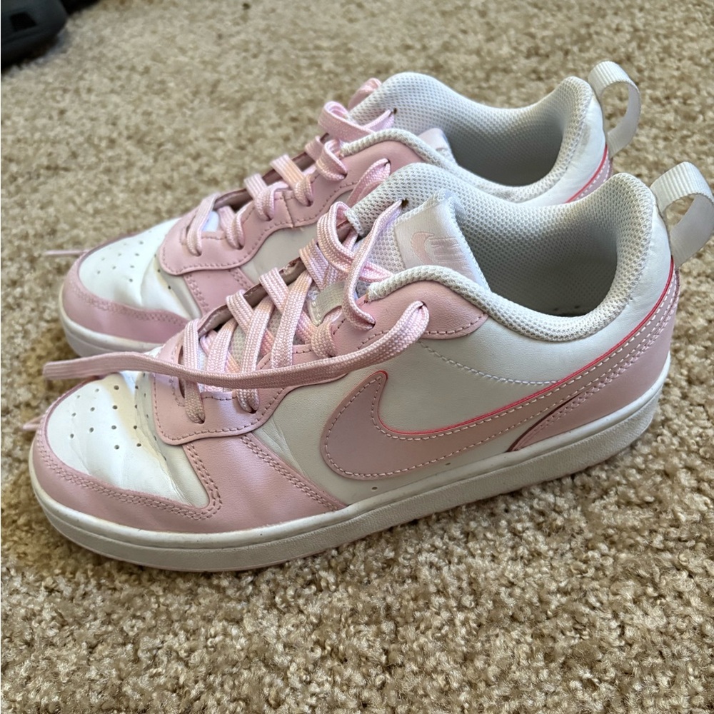 Nike Court Borough Low 2 Pink Size 6Y